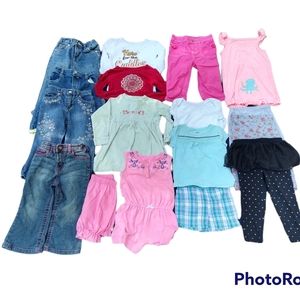 Girl's 17 piece 24 month Lot.